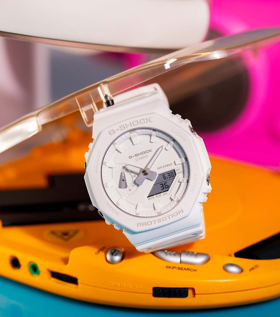 G-Shock GA-2100WS-7AER – Orologio Cronografo Uomo Quadrante Azzurro E Cinturino Bianco